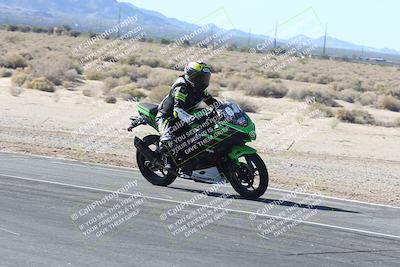 media/Dec-01-2025-Moto Forza (Mon) [[2daa91e15f]]/3-Beginner Group/Session 3 (Turn 16 Inside)/